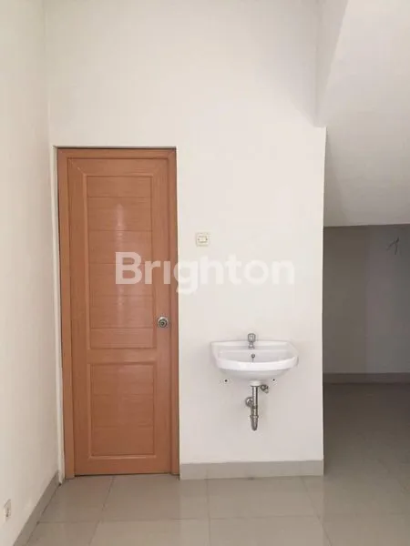 image RUKO STRATEGIS DI TENGAH KOTA TANGERANG (5)