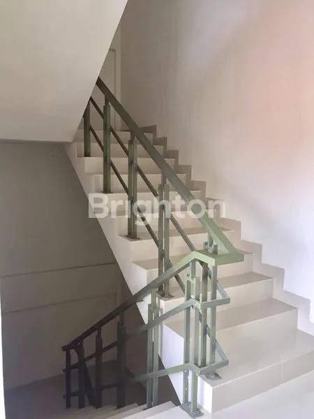 image RUKO STRATEGIS DI TENGAH KOTA TANGERANG (6)