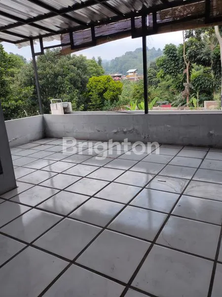 RUMAH 2 LANTAI DI DAGO BANDUNG