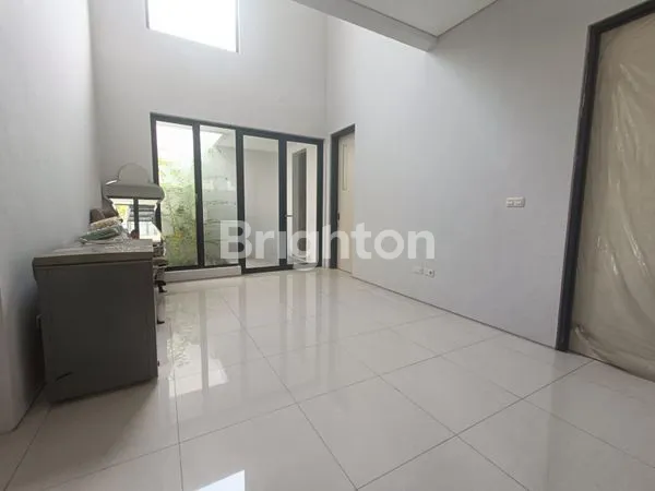 image BARANG LANGKA LEBAR 9 HARGA MASUK AKAL JUAL RUMAH BARU MODERN MINIMALIS CLUSTER RUBY CLUSTER TERBARU PONDOK TJANDRA KOSONGAN (4)