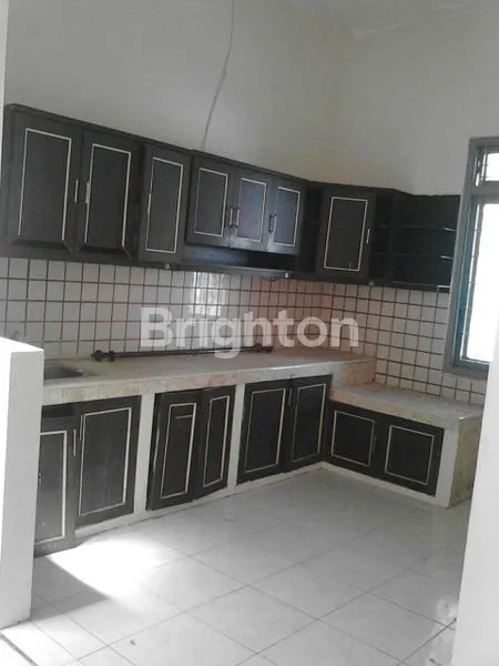 image RUMAH NGESREP SEMARANG SELATAN (2)