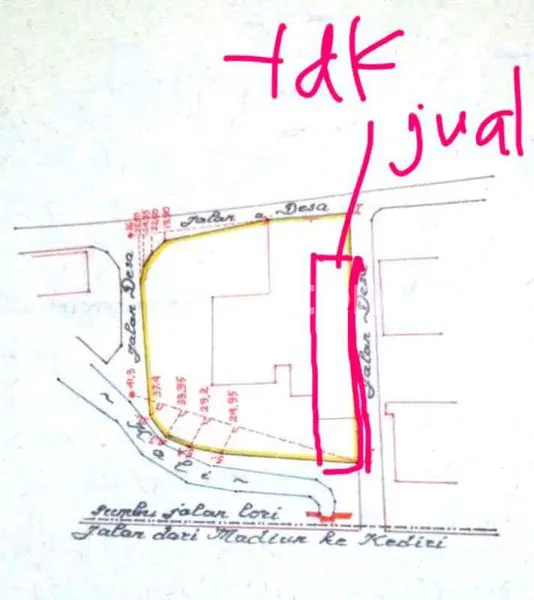 image TEMPAT USAHA TENGAH KOTA CARUBAN (6)