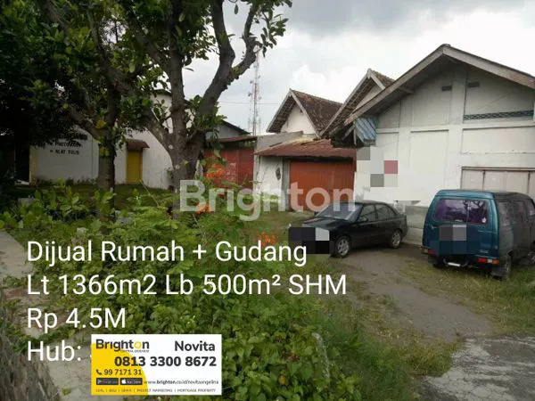 image TEMPAT USAHA TENGAH KOTA CARUBAN (1)