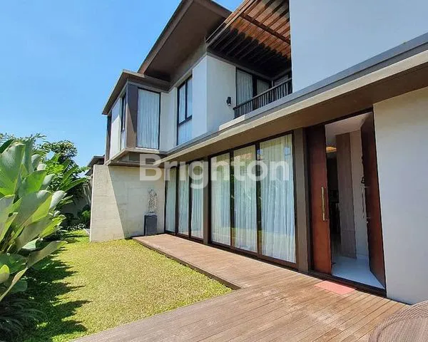 image VILLA MEWAH DUA LANTAI  DI KAWASAN PANGKUNG TIBAH BADUNG BALI (2)