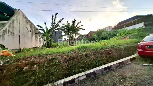 TANAH 2 KAVLING DEKAT GEREJA GPDI DI LEMBAH DIENG, MALANG