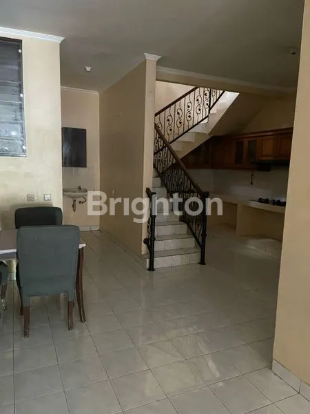 image VILLA BINTARO REGENCY PONDOK AREN (6)