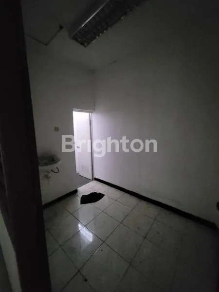 image RUKO STRATEGIS NOL JALAN RAYA (7)