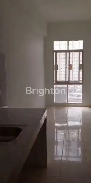 image TERMURAH APARTMENT BALE HINGGIL, TOWER A DEPAN JALAN MERR, NO FURNISH. BERSEBERANGAN DENGAN GUNAWANGSA MERR,  DI MERR. DEKAT GALAXY MALL, STIKOM, NIRWANA EXCUTIVE, MANYAR, DHARMAHUSADA, KERTAJAYA., DEKAT NGINDEN SEMOLOWARU, ARAYA (4)