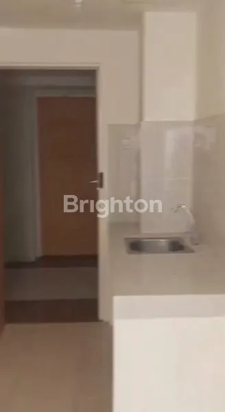 image TERMURAH APARTMENT BALE HINGGIL, TOWER A DEPAN JALAN MERR, NO FURNISH. BERSEBERANGAN DENGAN GUNAWANGSA MERR,  DI MERR. DEKAT GALAXY MALL, STIKOM, NIRWANA EXCUTIVE, MANYAR, DHARMAHUSADA, KERTAJAYA., DEKAT NGINDEN SEMOLOWARU, ARAYA (7)