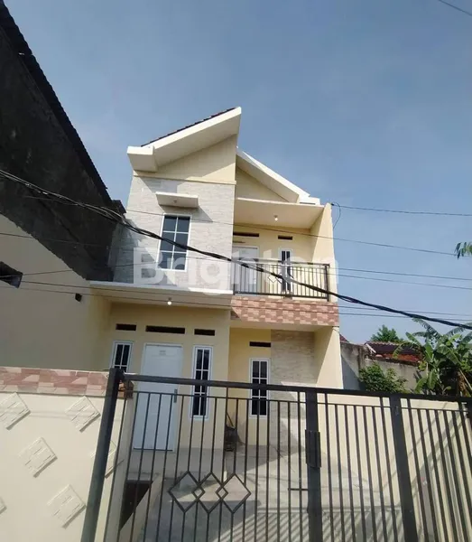 image JUAL RUMAH STRATEGIS CIBINONG (1)