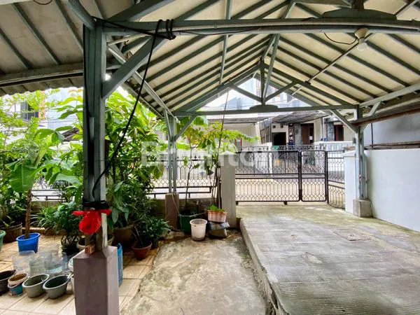 image RUMAH TUA MURAH KELAPA GADING  (3)