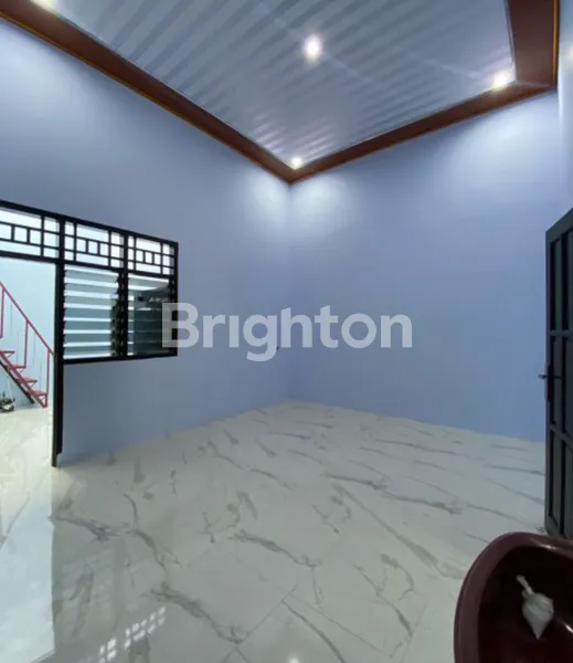 image RUMAH BANGUNAN MASIH BAGUS SIAP HUNI KARANG EMPAT DEKAT TAMBAKSARI BRONGGALAN KALIJUDAN MERR KAPASAN (4)