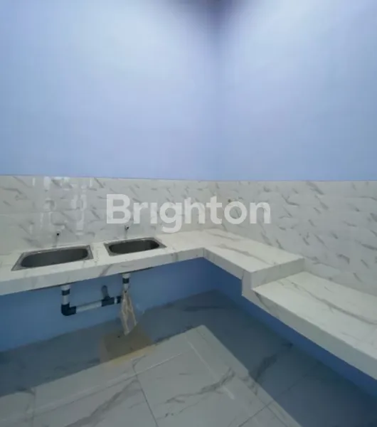 image RUMAH BANGUNAN MASIH BAGUS SIAP HUNI KARANG EMPAT DEKAT TAMBAKSARI BRONGGALAN KALIJUDAN MERR KAPASAN (7)