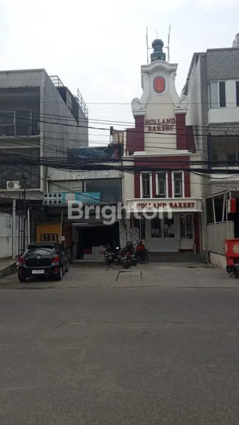 image RUKO 1,5 LANTAI DI GREEN VILLE, DEPAN JALAN 3 MOBIL, JAKARTA BARAT (1)