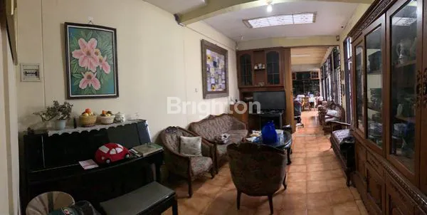 image RUMAH AREA DAGO COBLONG LEBAK GEDE LOKASI BISA USAHA CAFE DAN KOSTAN (4)