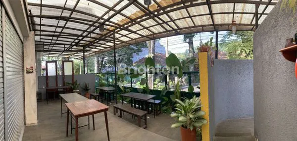 image RUMAH AREA DAGO COBLONG LEBAK GEDE LOKASI BISA USAHA CAFE DAN KOSTAN (6)