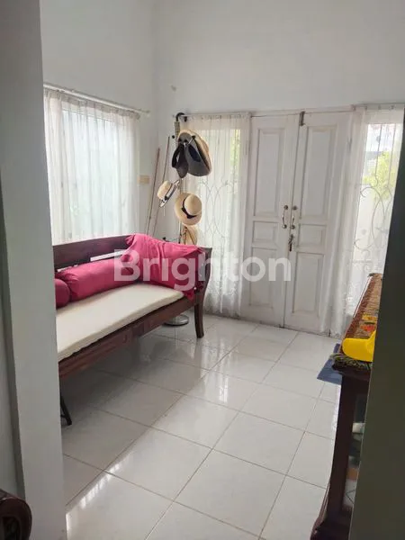 image RUMAH MINIMALIS SATU LANTAI DI KAWASAN PERUMAHAN TAMAN GRIYA BAWAH (2)