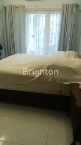 image RUMAH MINIMALIS SATU LANTAI DI KAWASAN PERUMAHAN TAMAN GRIYA BAWAH (8)