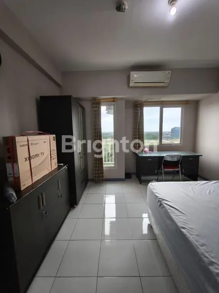 image APARTEMENT BERKELEY STUDIO CITRALAND UNIVERSITAS CIPUTRA UNESA PAKUWON MALL LENMARC 10 MENIT KE TOL 20 MENIT KE BANDARA JUANDA (3)