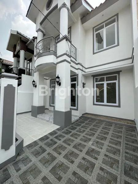 image RUMAH ELIT DI PINGGIR JALAN (5)