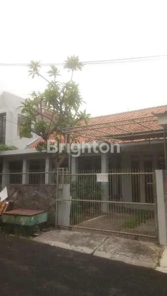 image RUMAH DISEWAKAN BARU RENOVASI (1)