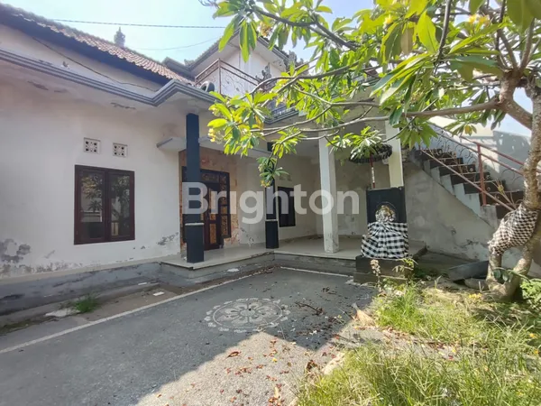 RUMAH TINGGAL DI SIULAN, PERUM SEKAR GUNUNG PENATIH DENPASAR TIMUR