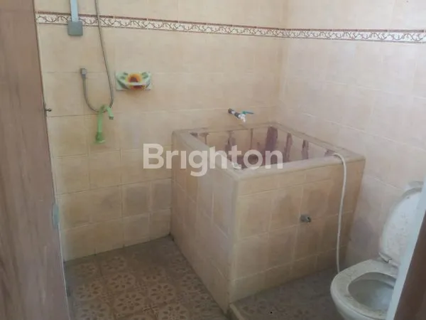 image DIJUAL CEPAT! RUMAH KLASIK DI KEDAMAIAN, BANDAR LAMPUNG – LUAS & NYAMAN (6)