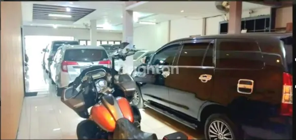 image SHOWROOM BAGUS SUNANDAR PRIYO SUDARMO-MALANG (8)