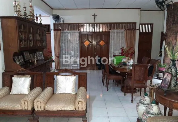 image RUMAH 2 LANTAI DI TANGERANG (4)