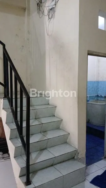 image RUKO 3 ,5 LANTAI STRATEGIS DI DEPOK (3)