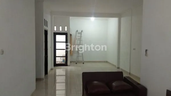 image RUMAH MEWAH DI JAGAKARSA JAKARTA SELATAN (7)