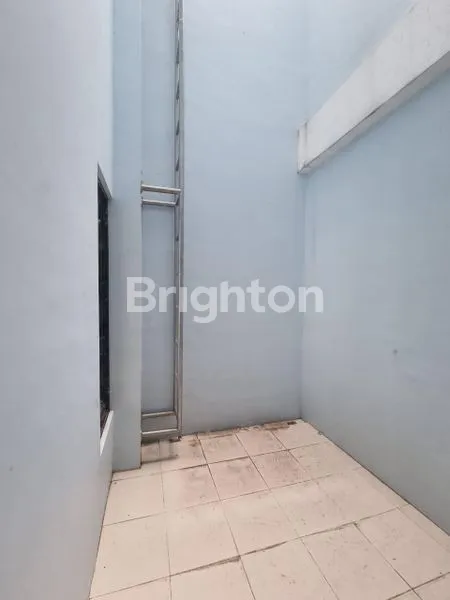 image RUMAH DOUBLE DEKKER 4+1KT LAVON 2 CLUSTER MARGONITE SIAP HUNI (3)