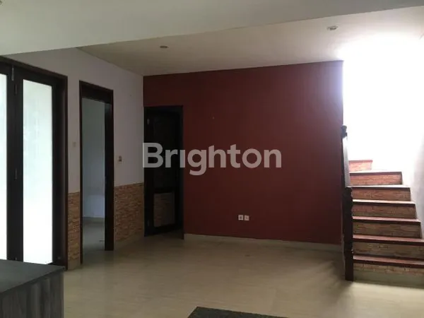 image RUMAH LOKASI RENON TUKAD BADUNG (8)