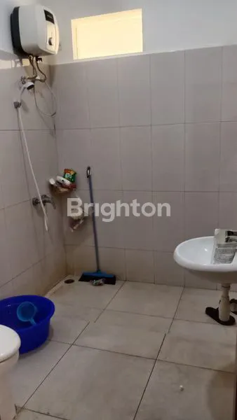 image RUMAH TUA HITUNG TANAH AJA LOKASI TOP (8)