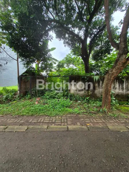 image KAVLING COCOK UNTUK TEMPAT TINGGAL ATAU TEMPAT USAHA KOST DI ANGGREK LOKA BSD (1)