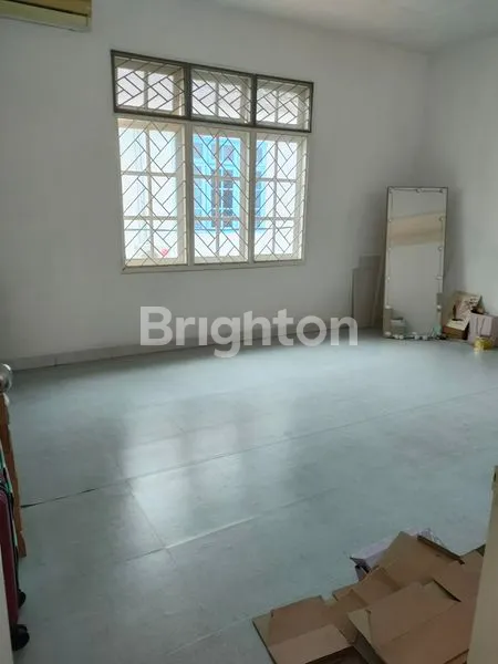 image RUKO 2 TINGKAT JALAN PEMBANGUNAN 2 (4)