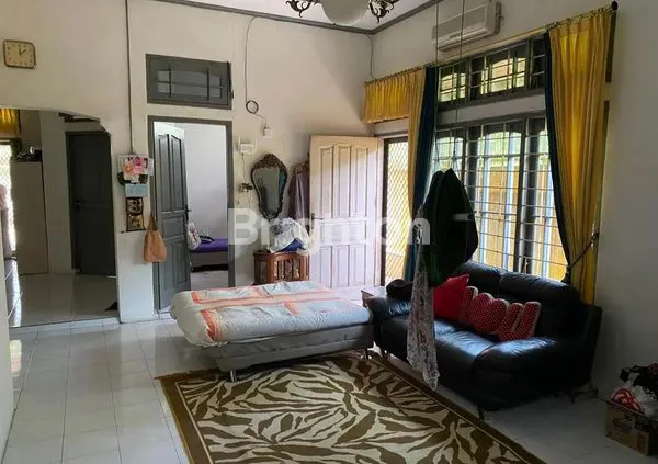 image RUMAH MEWAH DI KAWASAN STRATEGIS (4)