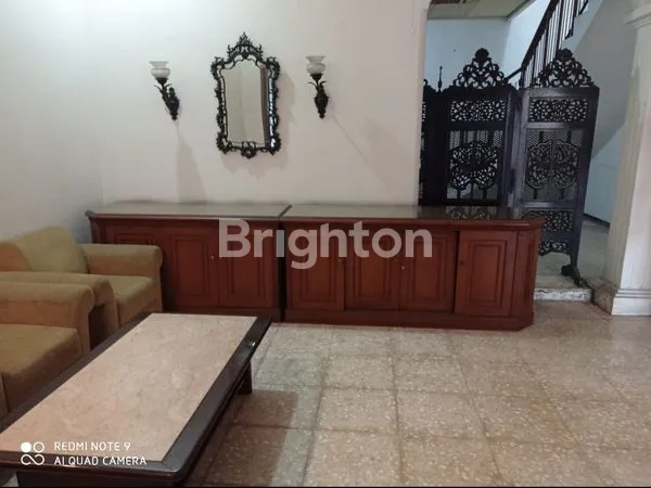 image RUMAH LUAS DAN SIAP HUNI DI CIPETE JAKARTA SELATAN (3)