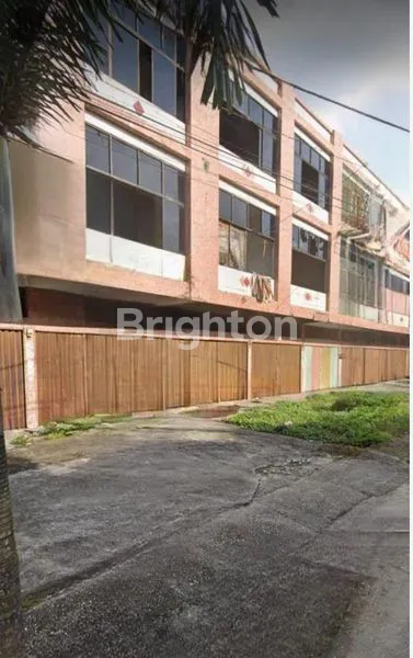 image RUKO 4 PINTU PREMIUM 3 LANTAI DI PUSAT KOTA PEKANBARU (4)