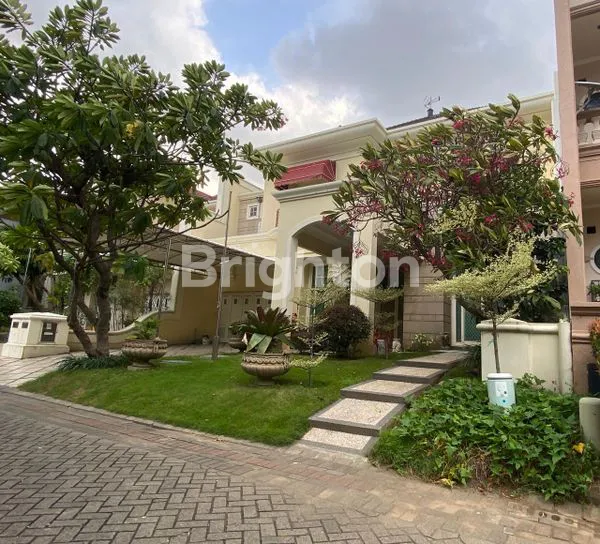 image RUMAH 2 LT SIAP HUNI RUANGAN LUAS LAGUNA REGENCY PAKUWON CITY (1)