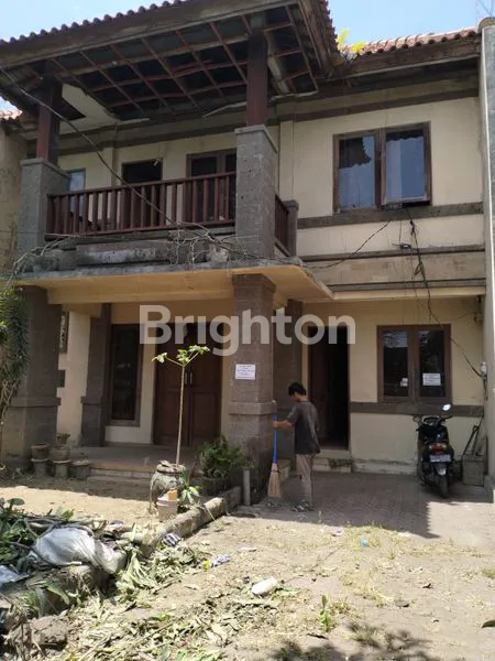 image RUMAH TUA 2 LANTAI DI DEKAT UBUNG , PINGGIR JALAN BESAR (1)