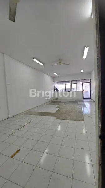 image RUKO 4 LANTAI DI JALAN GEMBONG SURABAYA  (4)