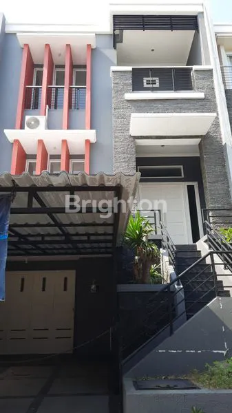 image RUMAH 3 LANTAI SIAP HUNI PURI JIMBARAN ANCOL (1)