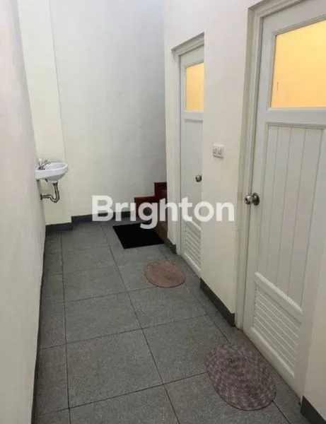 image RUKO LT 1 SIAP PAKAI DI JEMURSARI COCOK SANGAT STRATEGIS UNTUK CAFE,RESTO, SALON (3)