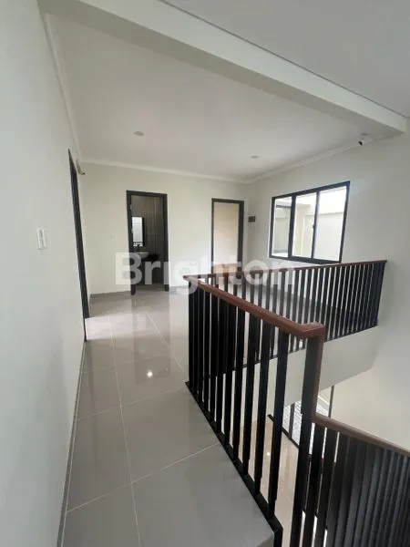 image RUMAH BRAND NEW CLUSTER CARSON GADING SERPONG (5)