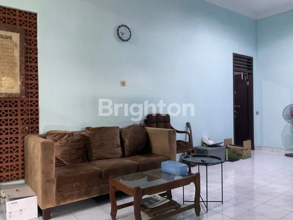 image DIJUAL RUMAH BAGUS DITENGAH KOTA SEMARANG  (4)