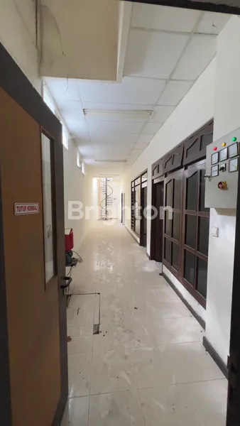 image SEWA RUKO 3 LANTAI PUSAT KOTA BLITAR (2)