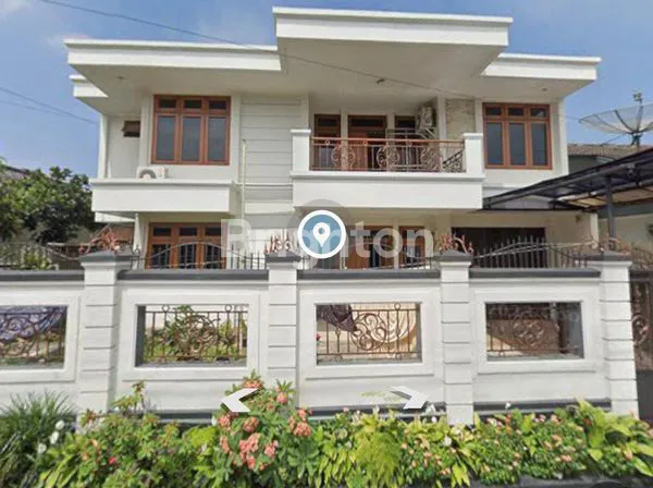 image RUMAH DI SUKABUMI TEPAT DI TENGAH KOTA. (1)