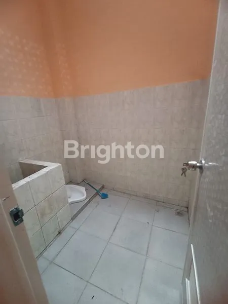 image RUMAH 2 LANTAI TANGGUL MAS TANAH MAS SEMARANG UTARA DEKAT STASIUN PONCOL PELABUHAN (5)