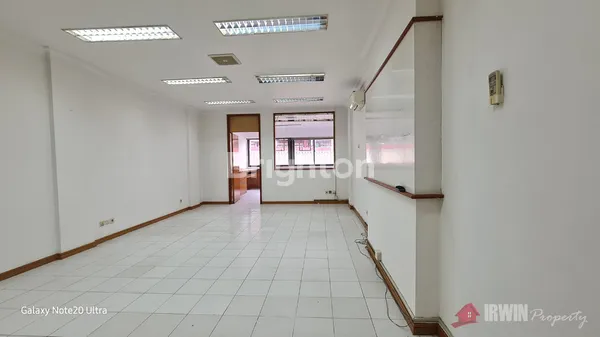 image RUKO GANDENG 4 LANTAI DI PANGERAN JAYAKARTA (8)